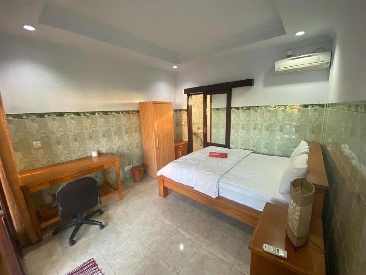 Bali Made Guesthouse Canggu  Exterior photo